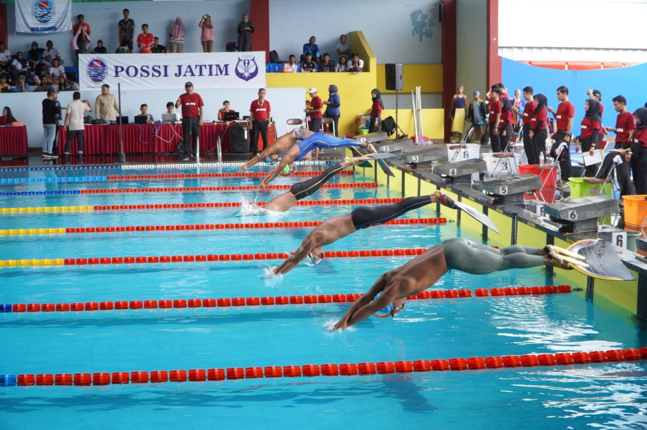 Aksi para atlet selam Jawa Timur bakal kembali tersaji pada Kejurda Finswimming Jatim 2026 di Kabupaten Lumajang, Mei mendatang. (jatimsport.com/POSSI Jatim)